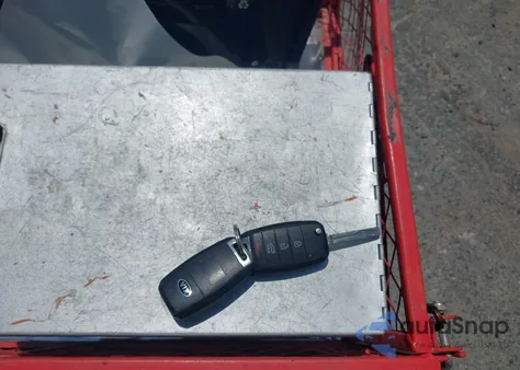 2015 Kia Optima Lx from USA, damaged, VIN KNAGM4A76F5655830